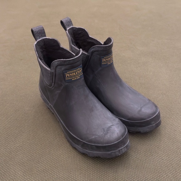 Pendleton Chelsea Rain Boots Sherpa Lined - Picture 3 of 8